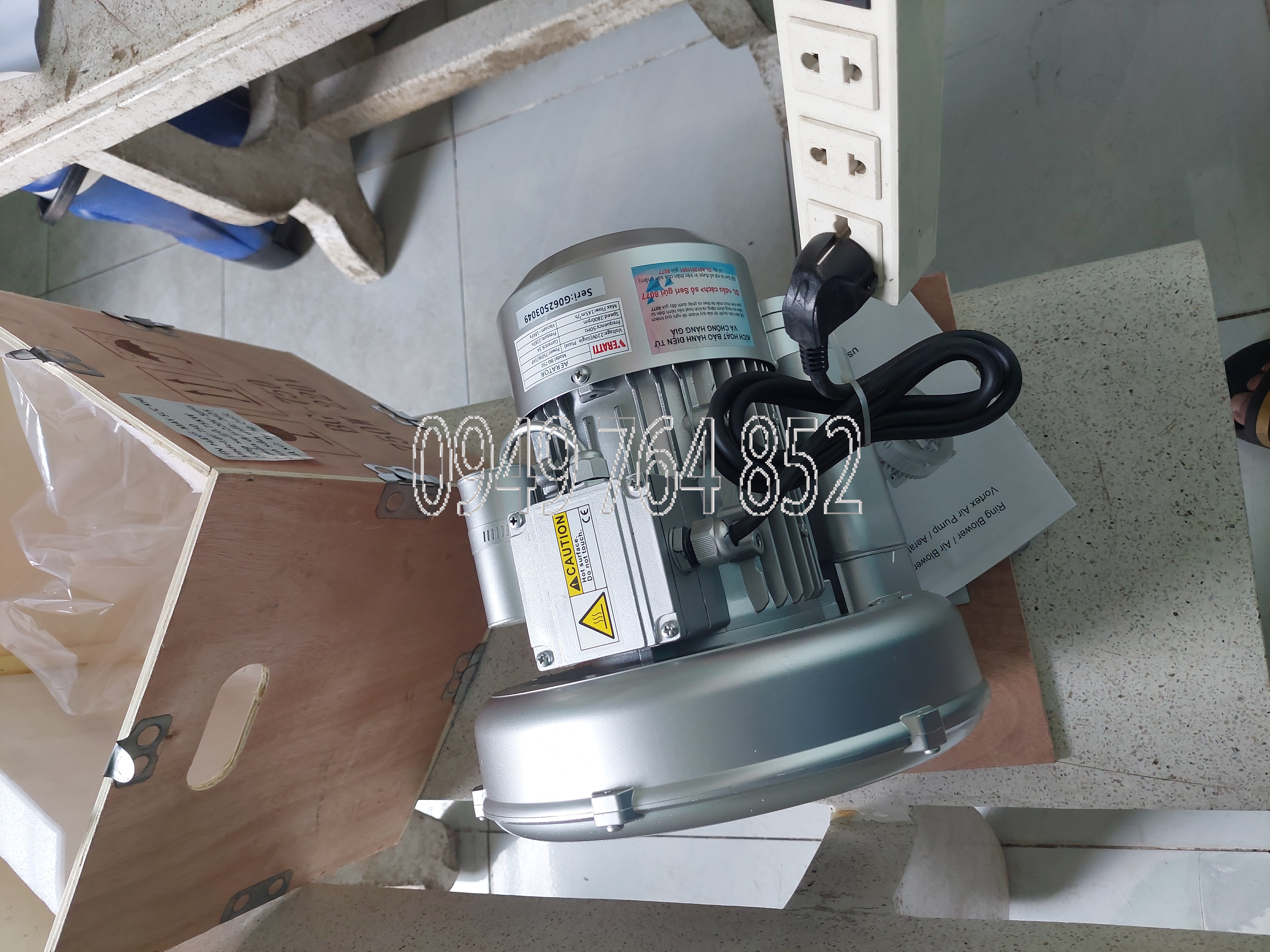 Máy thổi khí Veratti 250w