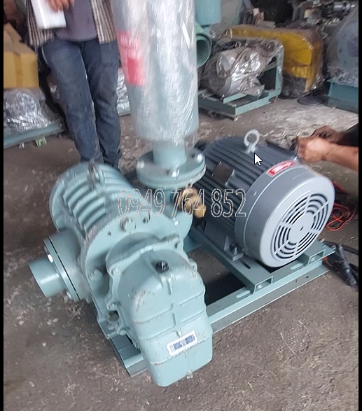 Máy thổi khí Nhật củ